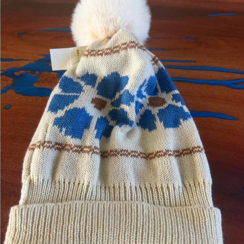 NWT Aerie Offline Cream Knit Pom Beanie with Blue Floral Pattern & Brown Accents